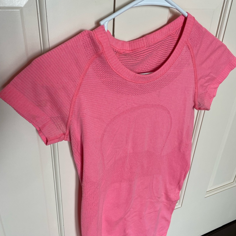 Lululemon Swiftly Tech Shirt